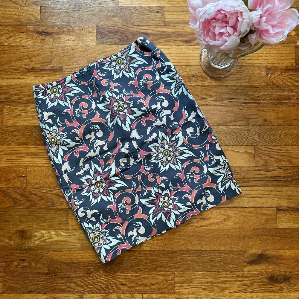 Loft Floral Print Pencil Skirt